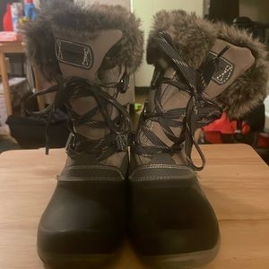 Winter boots